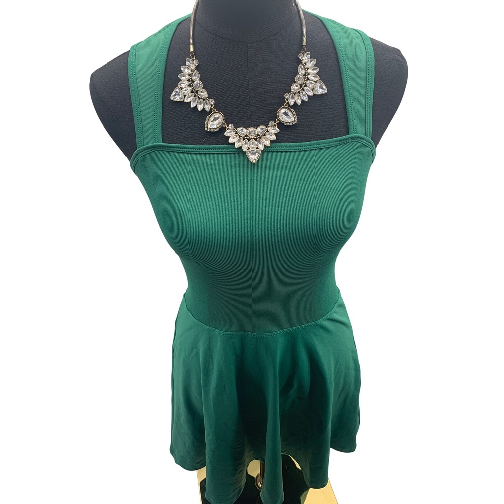 OQQ Emerald Green Ribbed Fit and Flare Athletic Tennis Dress Size Medium NWOT